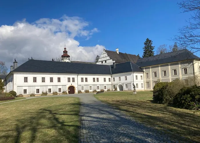 Ve Velkych Losinach Appartement *
